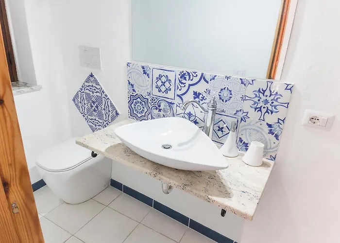 Apartment La Bomboniera Lipari (Isola Lipari)