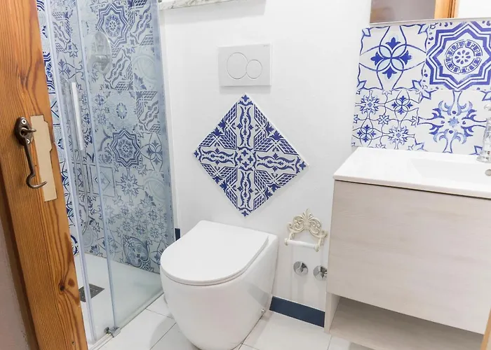 La Bomboniera ליפארי