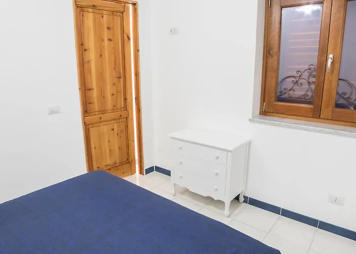 La Bomboniera * ליפארי